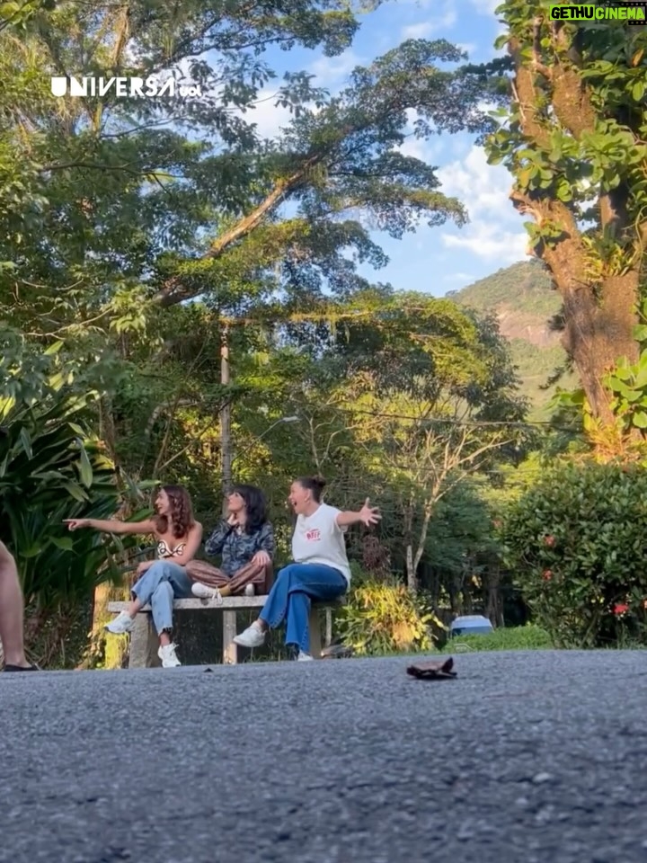 Camila Lucciola - 4.2K Likes - 🛝 @mariaaribeiro foi com @fabiulaa e @camilalucciola, num papo de fim de tarde, caminhando sem destino, com direito a banco de praça, gira-gira e balanço de paquinho. Só pode ter resultado em mais uma conversa deliciosa e imperdível.

⚠️ Alerta spoiler ⚠️ Um trio de homens pra lá de especiais apareceu de supresa e deu um toque ainda mais especial ao episódio.

Novos episódios de #MariaVaiComOutros estreiam toda quinta, às 22h, no Canal UOL ou no YT de Universa.

UOL Play
Claro TV | Canal 549
Sky | Canal 88
Vivo TV | Canal 613
OiTV | Canal 140
TVRO Embratel | Canal 549
Samsung TV | Canal 2074
Zapping | Canal 64

#MVCOOT5 #MariaVaiComOutros5T #Universa_UOL #CanalUOL #MariaRibeiro #FabiulaNascimento #CamilaLucciola