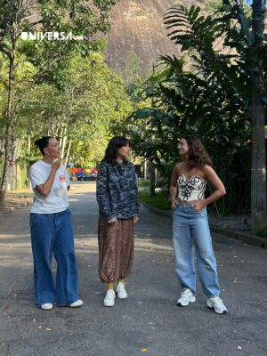 Camila Lucciola Instagram - 🛝 @mariaaribeiro foi com @fabiulaa e @camilalucciola, num papo de fim de tarde, caminhando sem destino, com direito a banco de praça, gira-gira e balanço de paquinho. Só pode ter resultado em mais uma conversa deliciosa e imperdível.

⚠️ Alerta spoiler ⚠️ Um trio de homens pra lá de especiais apareceu de supresa e deu um toque ainda mais especial ao episódio.

Novos episódios de #MariaVaiComOutros estreiam toda quinta, às 22h, no Canal UOL ou no YT de Universa.

UOL Play
Claro TV | Canal 549
Sky | Canal 88
Vivo TV | Canal 613
OiTV | Canal 140
TVRO Embratel | Canal 549
Samsung TV | Canal 2074
Zapping | Canal 64

#MVCOOT5 #MariaVaiComOutros5T #Universa_UOL #CanalUOL #MariaRibeiro #FabiulaNascimento #CamilaLucciola