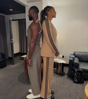 Candace Parker Instagram - The age old debate….. who’s taller!!? My point that NBA players be lying about the height. Both of us “listed” at 6’4 Men always lie about height or nawwwww?