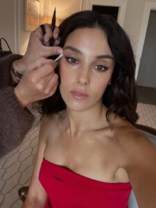 Actress Cansu Tosun HD Photos and Wallpapers September 2025