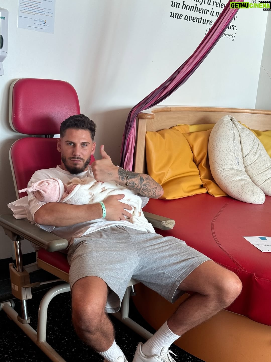 Carla Talon - 230.1K Likes - Welcome to baby Amaya Dubois. Née le 23 Juillet 2025 à 11h59 🤍🙏🏻