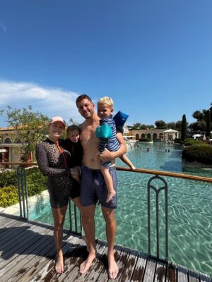 Caroline Wozniacki Instagram - Nothing beats summer with the family ☀️😍