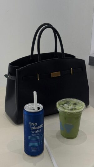 Cassandre Lapierre Instagram - 10/10 le matcha de chez @knotbakehousefr 🍵

ootd, outfit, outfit of the day, matcha, look du jour, asos, demellier,