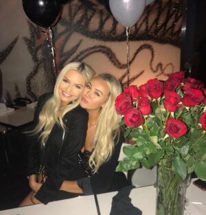 Cassidy Wolf Instagram - I love you to the moon and back @kenzeepeardon🌙❤️ Hope you had the best week celebrating your special birthday because you deserved all the love in the world! Thank you for being such an amazing, kind hearted & loyal human. People like you are rare to find & I’m SO lucky that I get to have you as my best friend through life. ❤️