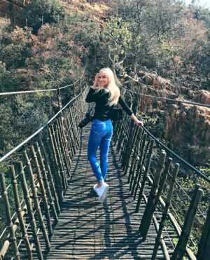 Cassidy Wolf Instagram - Would you follow me..... down this sketchy, swingy, unsteady, life threatening bridge- to see the cutestestest whittle bebes ever ⭐️😭❤️ #lifemade #monkeygoals #monkeys #southafrica