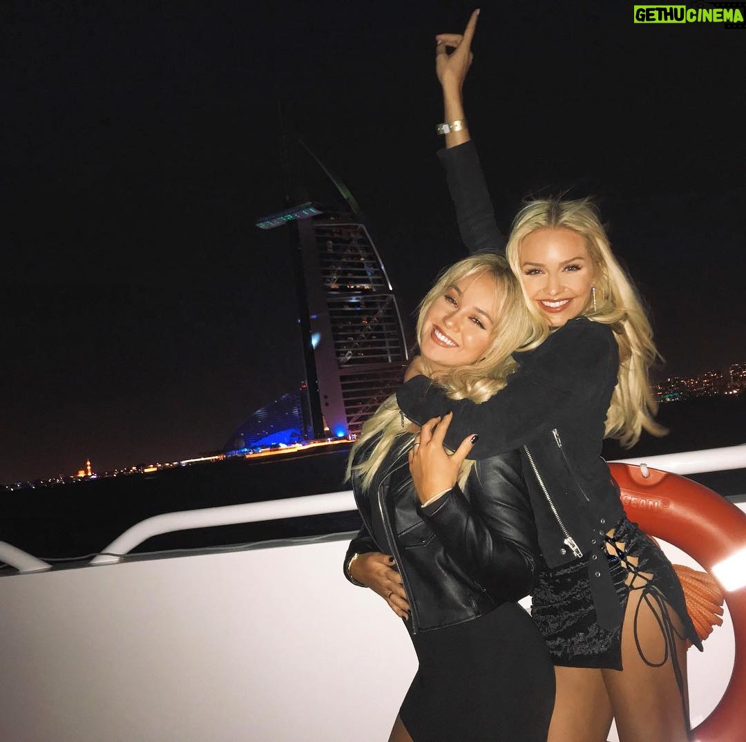 Cassidy Wolf - 2.7K Likes - We are legit best friend goals #NYE