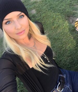 Cassidy Wolf Instagram - Is it weird that I thought San Francisco felt like Disneyland?