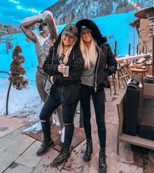 Cassidy Wolf Instagram - Thank god for best friends, that turn into sisters, that eventually turn into morphing into the same outfits everywhere we go... same same but different 👯‍♀️