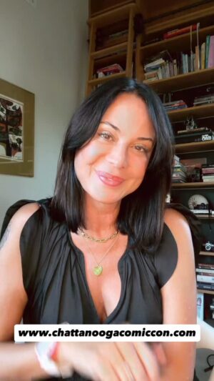 Catherine Bell Instagram - If you’re anywhere near Chattanooga this weekend, September 27 and 28th… Come say hi at the Chattanooga comic con!!! I’ll be there & looking forward to meeting y’all, and chatting about JAG, Good Witch, Army Wives… Bruce Almighty! And whatever else we want! ❤️
@chattcomiccon