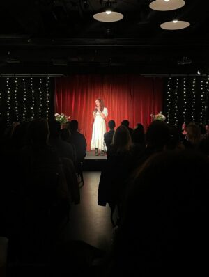 Catherine Bohart Instagram - On Tuesday I filmed Again with Feelings for my first self funded comedy special and it was only doable because of @sohotheatre @clarindafairy @chazzykat Ellen Robertson @jetvevers @jamietouche and team and @tamsinrobertsmua They all held and supported me through but so did the approx 200 people who showed up to watch - thank you all so much!!!! We now have to edit it but gosh, I can’t wait to show it to you and have it available for free for whoever wants to see it. The end of this show’s journey but now it’s time for a little rest and then it’s time to write the next one 🧡 👗 @rixo with usual styling therapy/help from @charlyclive