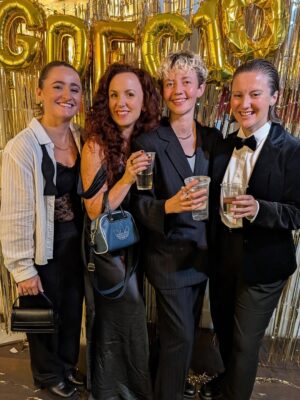 Catherine Bohart Instagram - Happy Birthday @goaldiggers_fc How gorgeous to have this pic with our new gaybours (major perk to our new house!) 🏠 🌈
