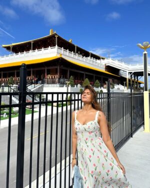 Chahat Arora Instagram - Far is the blessing 🙏
#blessyourheart #blessings #bless #blogger #instablogger #peace #peaceful #peaceandquiet #bloggersgetsocial