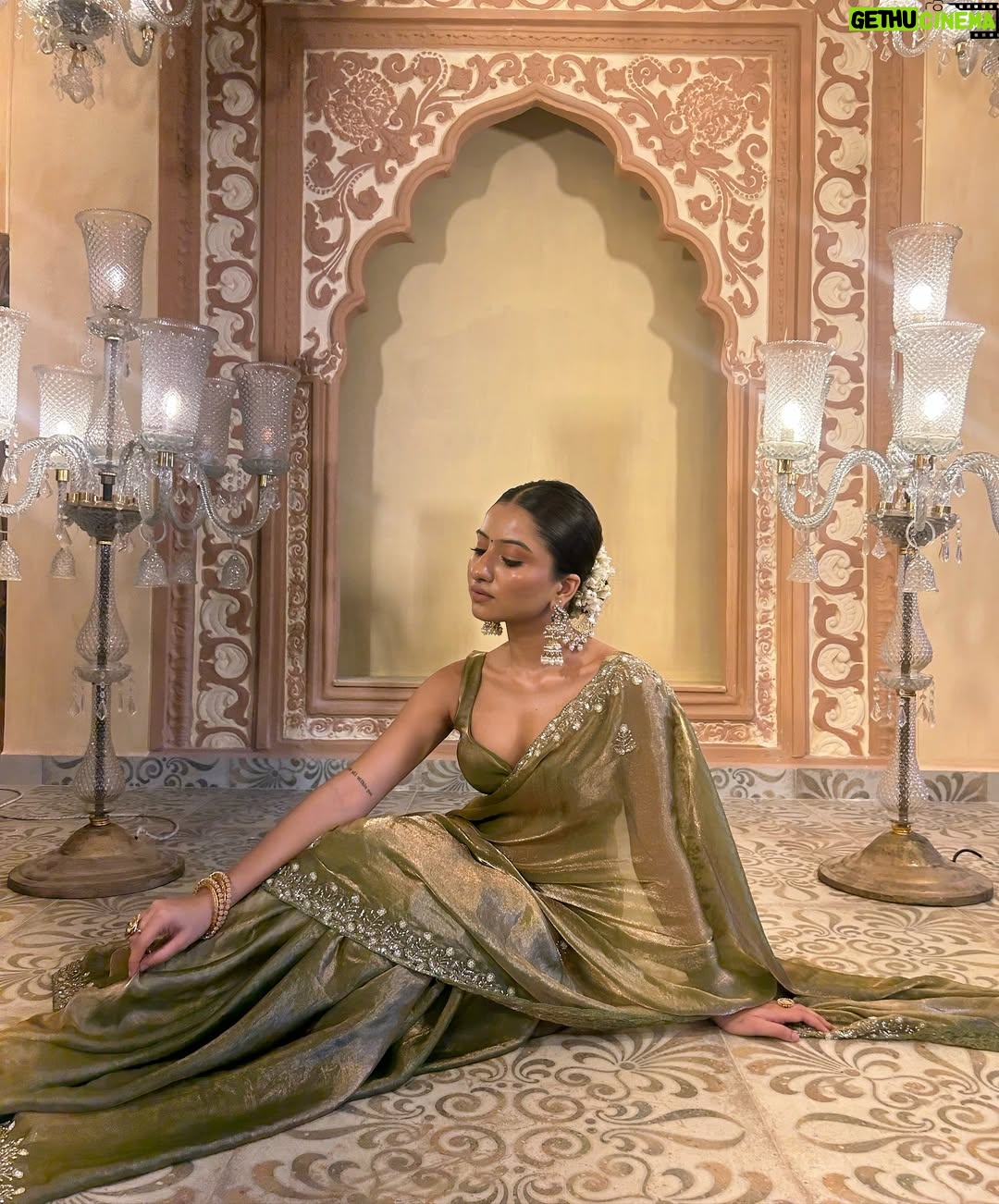Chandni - 58.8K Likes - Ik khwaab dein, ik khwaab lein🕊️