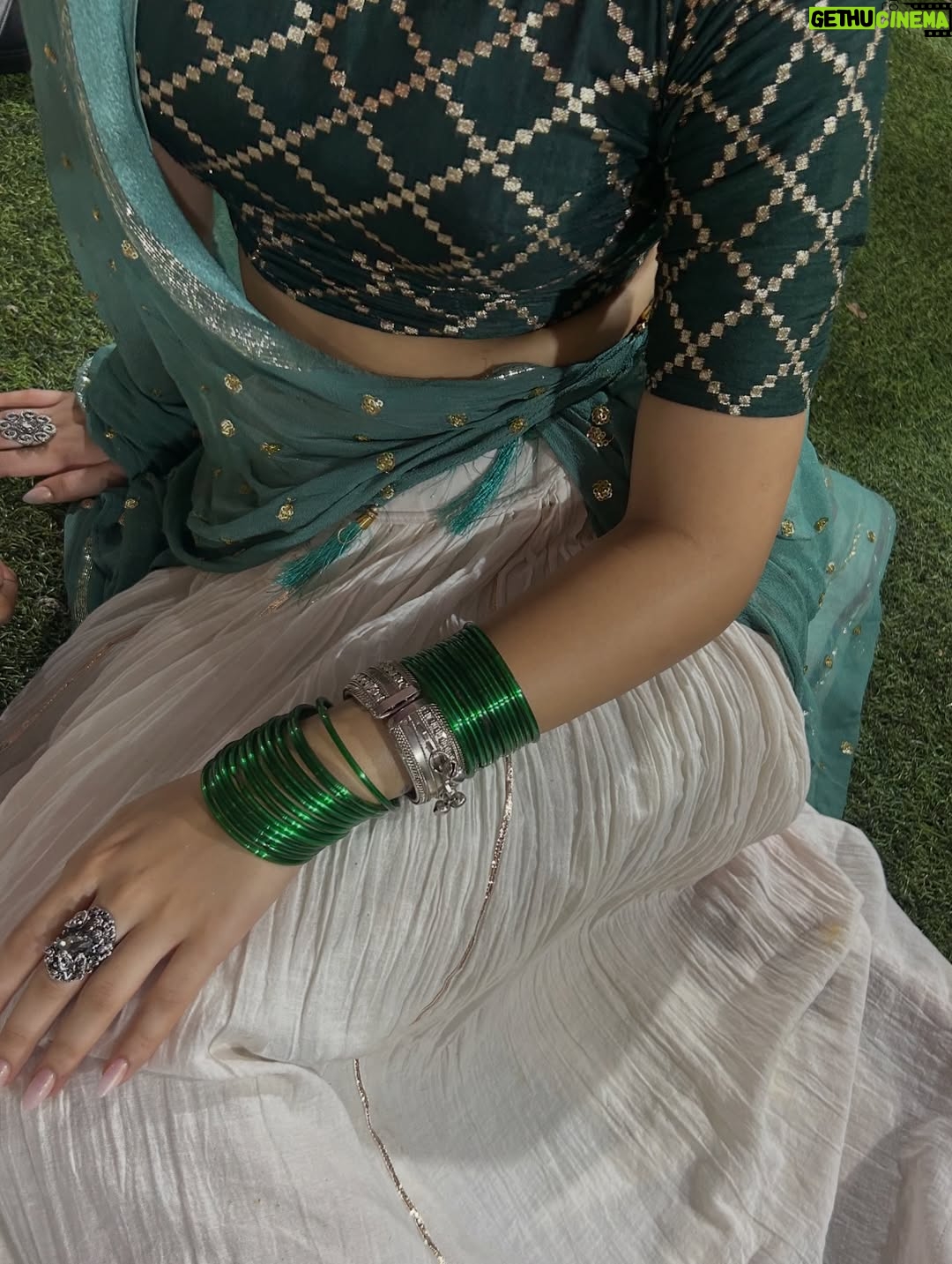 Chandni - 38.7K Likes - kyaan re aave saibo e koi to bataavjo! 🤍
