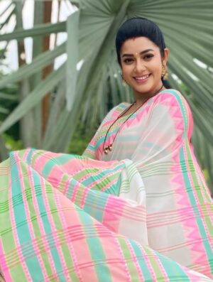 Chaya Singh Instagram - Life's true charm lies in being grateful.

#grateful #wellwishers #instafam