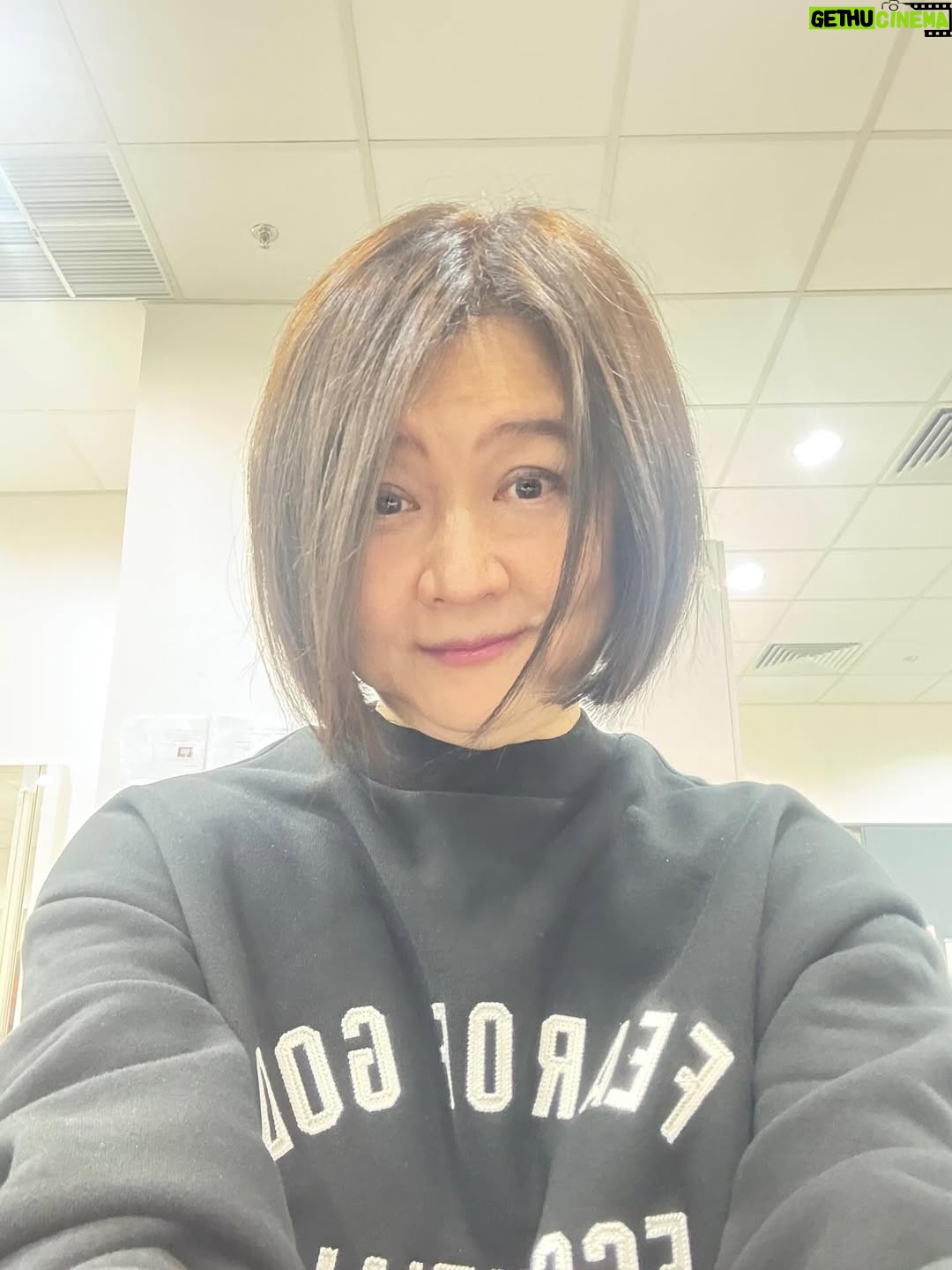 Chen Liping - 2.8K Likes - See You🫶❤️✨✨✨#StarAwards2025

#红星大奖30 
#感恩
#PTL