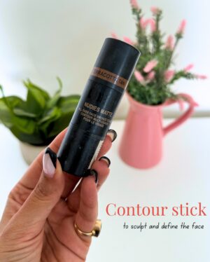 Chetali Chadha Instagram - Comment ‘bride’ to get links 🔗 in DM! Bridal Makeup Kit for Brides to be. 

#bridal #makeup #bridalmakeup #bridalinspo #bridalmakeupkit