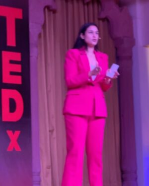 Chetali Chadha Instagram - I have lived yet another dream today and I’m beyond grateful for it! 🙏❤️🧿

During my TEDx talk, I had the profound honor of delving into the depths of my personal journey, sharing the metamorphosis from a corporate professional to a flourishing entrepreneur. It was an exploration of the twists and turns, the triumphs and tribulations that shaped my path. With every anecdote shared, I aimed to illuminate the transformative power of resilience, perseverance, and unwavering determination. My hope was to inspire others to embark on their own journeys of self-discovery and entrepreneurial pursuit, knowing that with courage and conviction, they too can manifest their dreams into reality.

I extend my heartfelt gratitude to Taxila Business School for the gracious invitation and the incredible warmth and support they have shown us. It was truly an honor to be a part of such a welcoming community.

#tedtalk #tedtalks #tedex