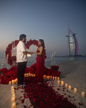 Chetali Narula Instagram - in my fiancée era 💍🤍🧿
.
.
.
.
.
.
{ proposal, proposal pictures, dubai proposal, engagement pictures, engaged, fiance, dream proposal }
#proposal #proposals #dubaiproposal #engagement #engaged💍 #engaged #dreamproposal