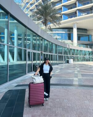 Chetali Narula Instagram - hello Dubai 🌃
the last picture is my favourite 🤍
( comment for the links )
.
.
.
.
.
.
.
.
{ dubai, airport look, airport ootd, airport outfit, airport outfit inspo, simple outfit, comfortable outfit, travel outfit ideas, dubai airport }