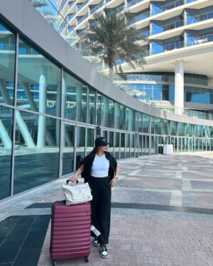 Chetali Narula Instagram - hello Dubai 🌃
the last picture is my favourite 🤍
( comment for the links )
.
.
.
.
.
.
.
.
{ dubai, airport look, airport ootd, airport outfit, airport outfit inspo, simple outfit, comfortable outfit, travel outfit ideas, dubai airport }