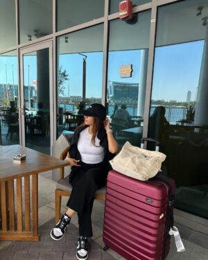 Chetali Narula Instagram - hello Dubai 🌃
the last picture is my favourite 🤍
( comment for the links )
.
.
.
.
.
.
.
.
{ dubai, airport look, airport ootd, airport outfit, airport outfit inspo, simple outfit, comfortable outfit, travel outfit ideas, dubai airport }