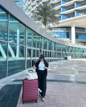 Chetali Narula Instagram - hello Dubai 🌃
the last picture is my favourite 🤍
( comment for the links )
.
.
.
.
.
.
.
.
{ dubai, airport look, airport ootd, airport outfit, airport outfit inspo, simple outfit, comfortable outfit, travel outfit ideas, dubai airport }