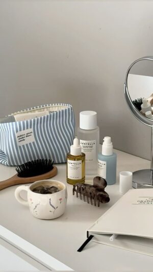 Chetali Narula Instagram - skincare for beginners 🤍 ( comment for links )
.
.
.
.
.
.
.
{ korean skincare, korean skincare for beginners, skincare for beginners, glass skin, skincare, korean }