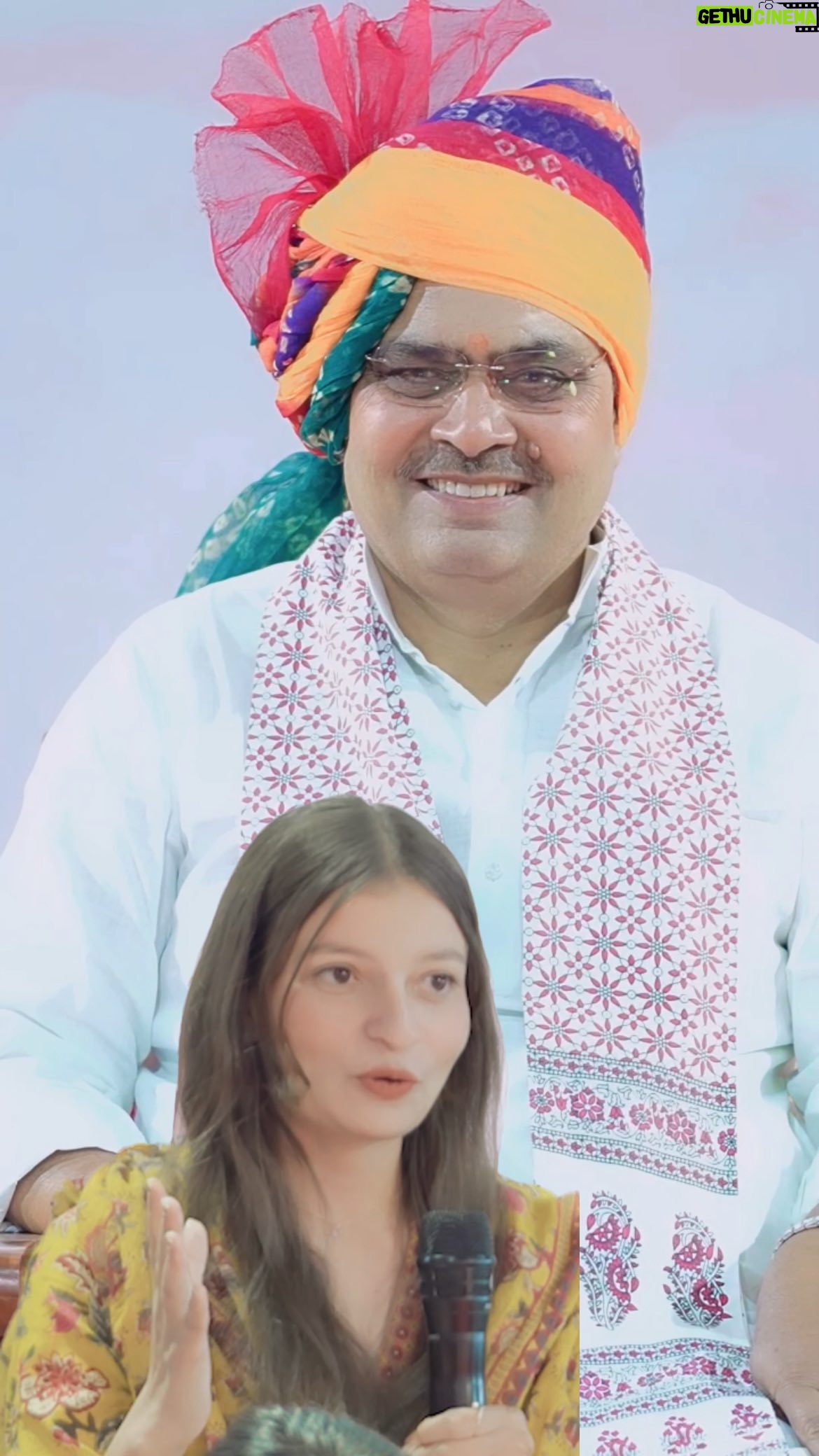 Chetna Sargara - 34.9K Likes - @bjpbhajanlal आपकी एक बात हमेशा याद रहेगी….
“ मैंने आपको नहीं बुलाया हैं आपकी मेहनत आपको यहाँ लेकर आयी है “ 
धन्यवाद होसला देने के लिए 🙌🏻🥹
#rajasthan #rajasthani #fyp #trending #trend #viral