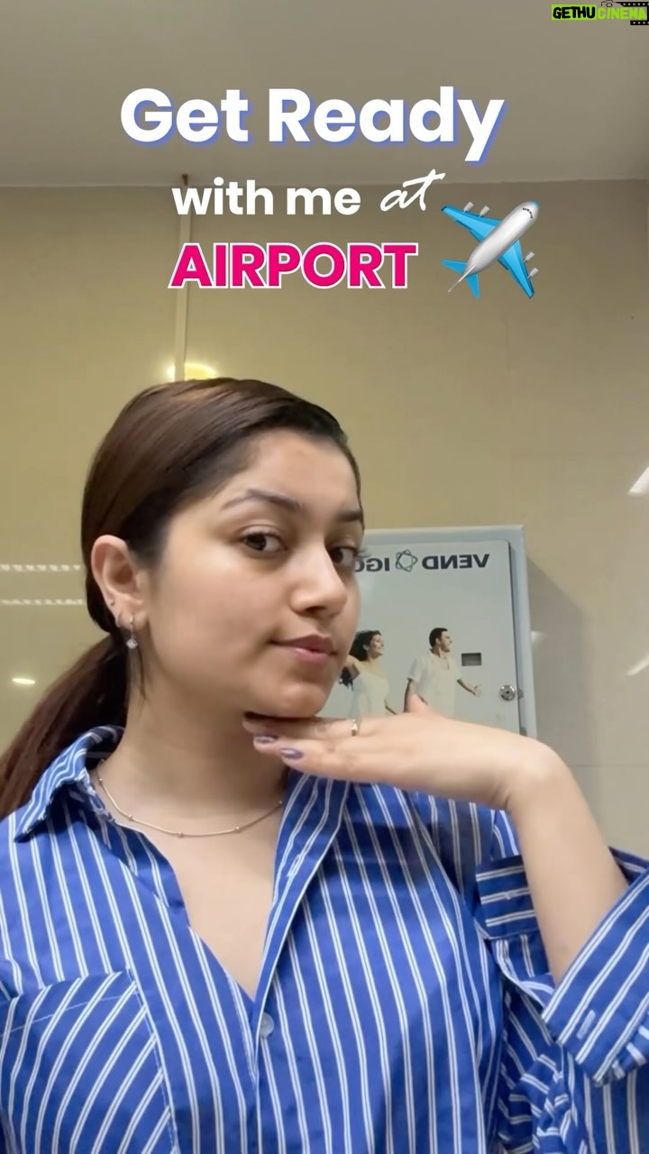 Chetna Sharma - 8.5K Likes - We’ll i had no time to get ready for my work trip to Mumbai 🫠🤌🏻 
@elfcosmetics primer 
@hudabeauty color corrector, concealer , mascara ,lip liner
@narsissist foundation , blush 
@milkmakeup setting powder 
@kaybykatrina  eyeliner
@mruchabeauty plush pout lipstick