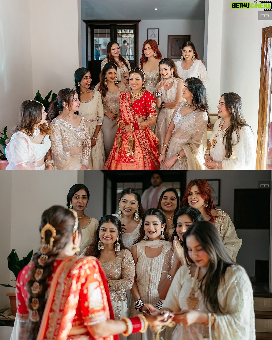 Chetna Sharma - 565.3K Likes - 26•10•2024 #mrunirudh JUST GOT MARRIED 💃🏻💃🏻
Such a magical,emotional,beautiful,pure,sweet and the list carries on …. Day it was 🤌🏻 the happily ever after because #milgayavohi 😭🧿🥹❤️