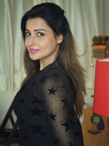 Actress Chhavi Pandey HD Photos and Wallpapers September 2025