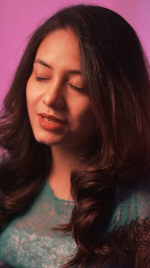 Chhavi Pradhan Instagram - Dil Beparwah 💫
.
.
.
.
.
#prateekkuhad #ankurtiwari #dewars #indie #indiemusic #chavmusic #friyay #reels #musician