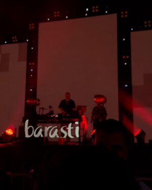 Chhavi Pradhan Instagram - About yesterday 🐈⬛
.
.
.
.
#barasti #barastibeach #concert #dubai🇦🇪
