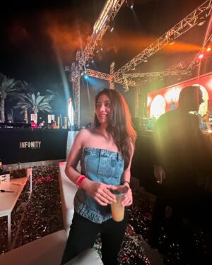 Chhavi Pradhan Instagram - Taking control 🖤