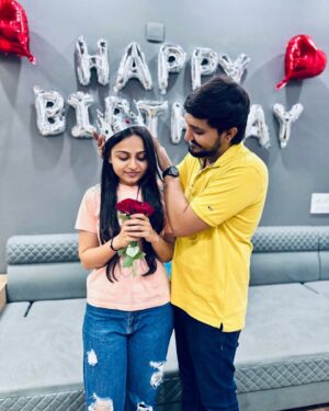 Chhaya Gami Instagram - 𝙃𝙖𝙥𝙥𝙮 𝘽𝙞𝙧𝙩𝙝𝙙𝙖𝙮 𝙈𝙮 𝙌𝙪𝙚𝙚𝙣👸🏻
𝙄 𝙇𝙊𝙑𝙀 𝙔𝙊𝙐 𝙈𝙊𝙍𝙀 𝙏𝙃𝘼𝙉 𝙒𝙊𝙍𝘿𝙎 𝘾𝘼𝙉 𝙀𝙑𝙀𝙍 𝙀𝙓𝙋𝙇𝘼𝙄𝙉…❤️🌍