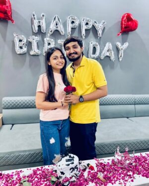 Chhaya Gami Instagram - 𝙃𝙖𝙥𝙥𝙮 𝘽𝙞𝙧𝙩𝙝𝙙𝙖𝙮 𝙈𝙮 𝙌𝙪𝙚𝙚𝙣👸🏻
𝙄 𝙇𝙊𝙑𝙀 𝙔𝙊𝙐 𝙈𝙊𝙍𝙀 𝙏𝙃𝘼𝙉 𝙒𝙊𝙍𝘿𝙎 𝘾𝘼𝙉 𝙀𝙑𝙀𝙍 𝙀𝙓𝙋𝙇𝘼𝙄𝙉…❤️🌍