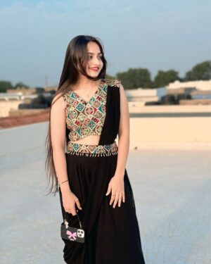 Chhaya Gami Instagram - 👁️🥀
#chhaya #viral #trending #trend #photos #morbi
