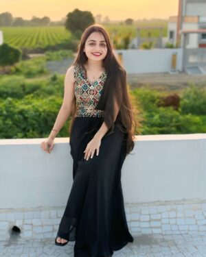 Chhaya Gami Instagram - 👁️🥀
#chhaya #viral #trending #trend #photos #morbi
