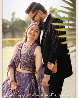 Chhaya Gami Instagram - Hand in Hand, Forever ♾️💍♥️
#omkichhayu
#justengaged💍
#engagementphoto #pose