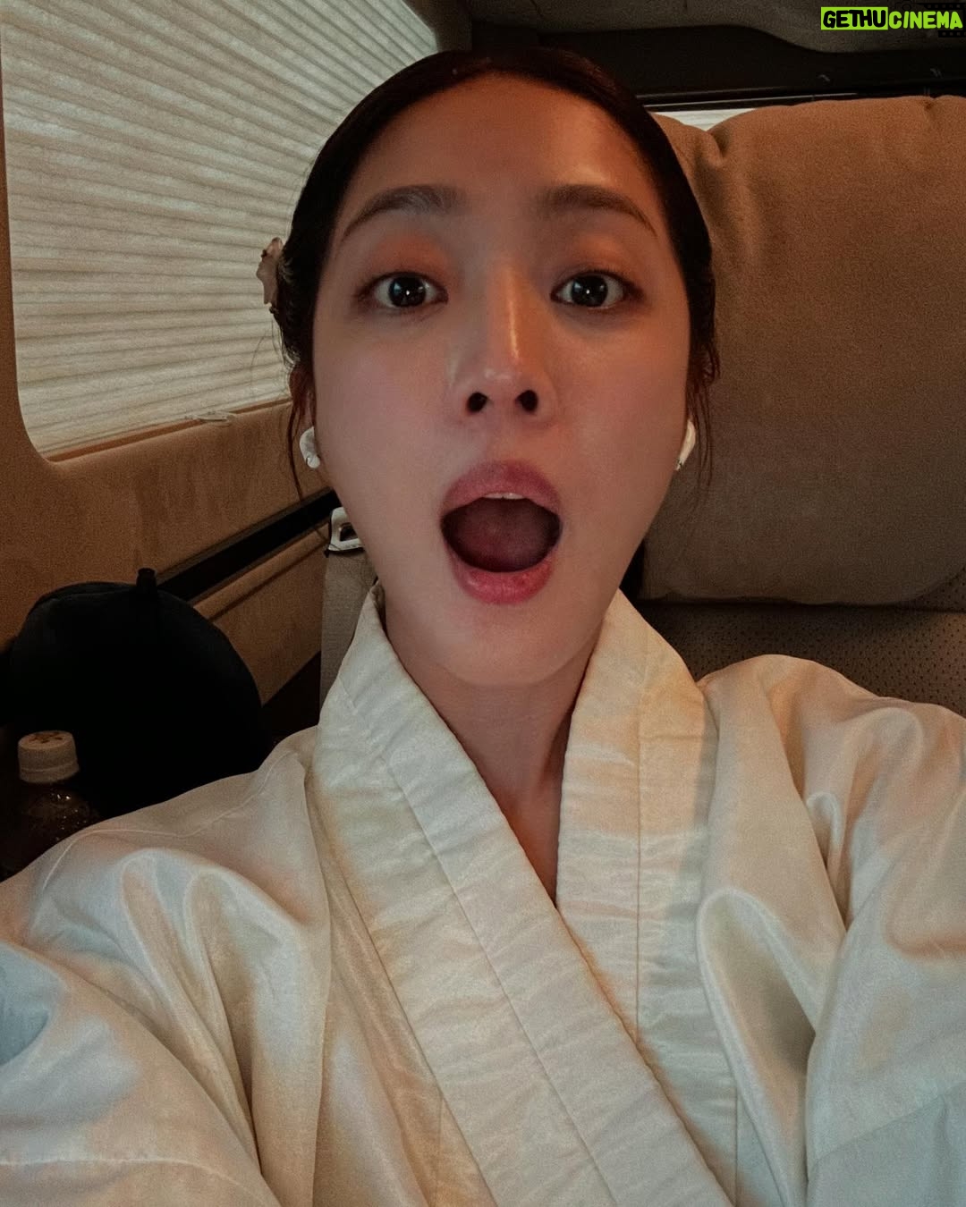 Cho Bo-ah - 225.1K Likes - 드디어! 오늘 공개!!! (⃔ •͙ ༚ •͙ )⃕↝
따끈따끈한 넷플 오리지널 신작 
미스터리멜로스릴러 사극 탄금을 시청해 보아요💕