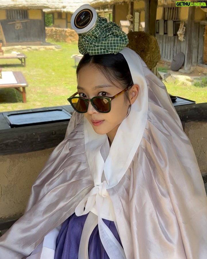 Cho Bo-ah - 225.1K Likes - 드디어! 오늘 공개!!! (⃔ •͙ ༚ •͙ )⃕↝
따끈따끈한 넷플 오리지널 신작 
미스터리멜로스릴러 사극 탄금을 시청해 보아요💕