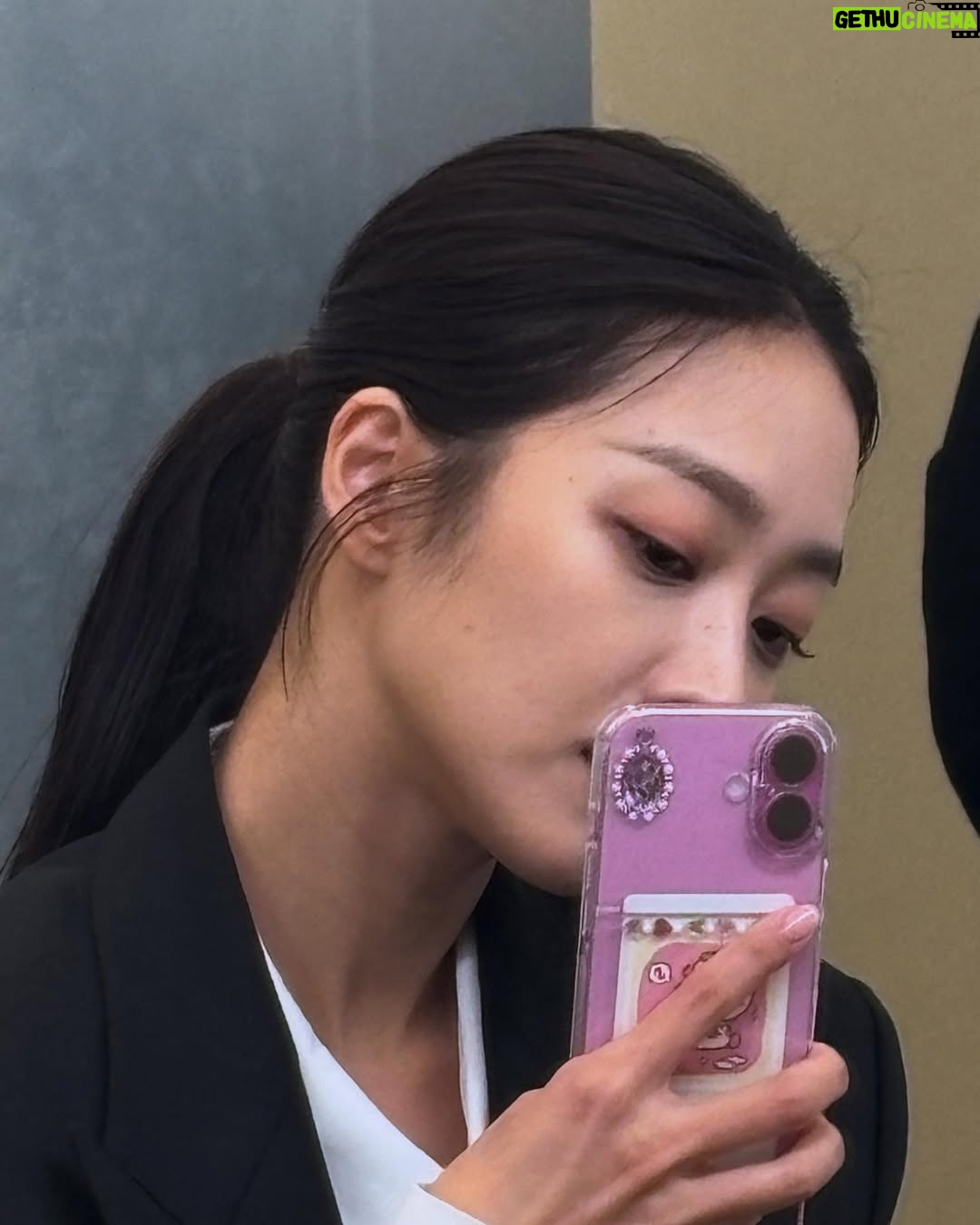 Cho Bo-ah - 214.6K Likes - 🤓