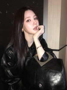 Actress Cho Mi-yeon HD Photos and Wallpapers October 2025