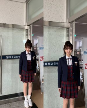 Cho Yi-hyun Instagram - HeadOverHeels
