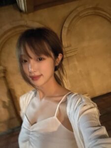 Actress Choi Ye-na HD Photos and Wallpapers October 2025