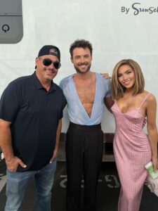Actress Chrishell Stause HD Photos and Wallpapers September 2025