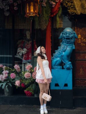 Chue Lay Instagram - 💞🕊️🎀🧁🐩🤍 #Chuelay #bangkok