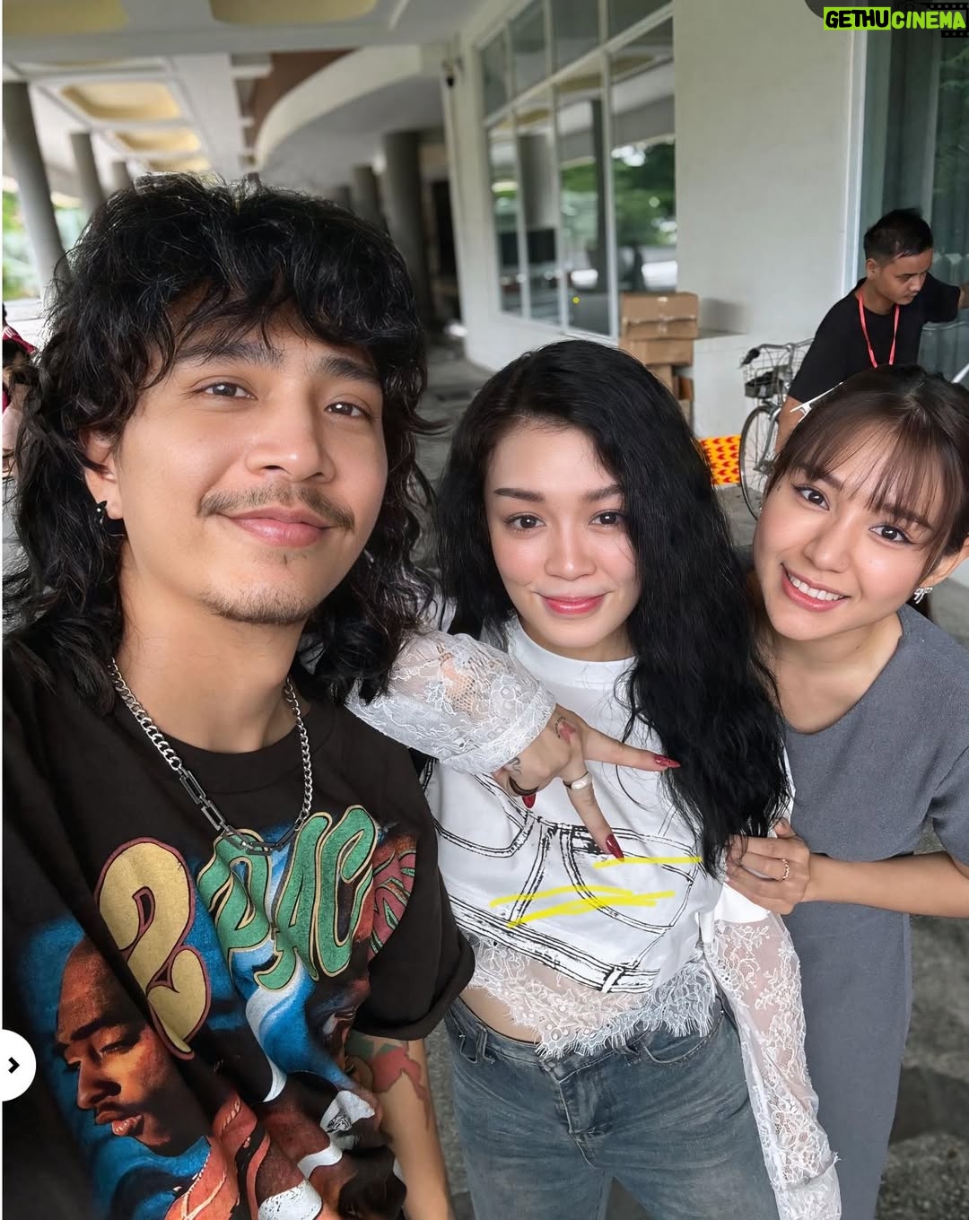 Chue Lay - 480 Likes - အကြီးကြီး …. 🥰