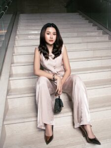 Actress Chue Lay HD Photos and Wallpapers July 2025